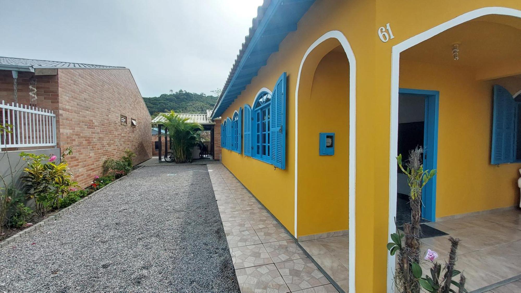 Casa 300M Da Praia Com Lindo Jardim! Florianopolis Bagian luar foto